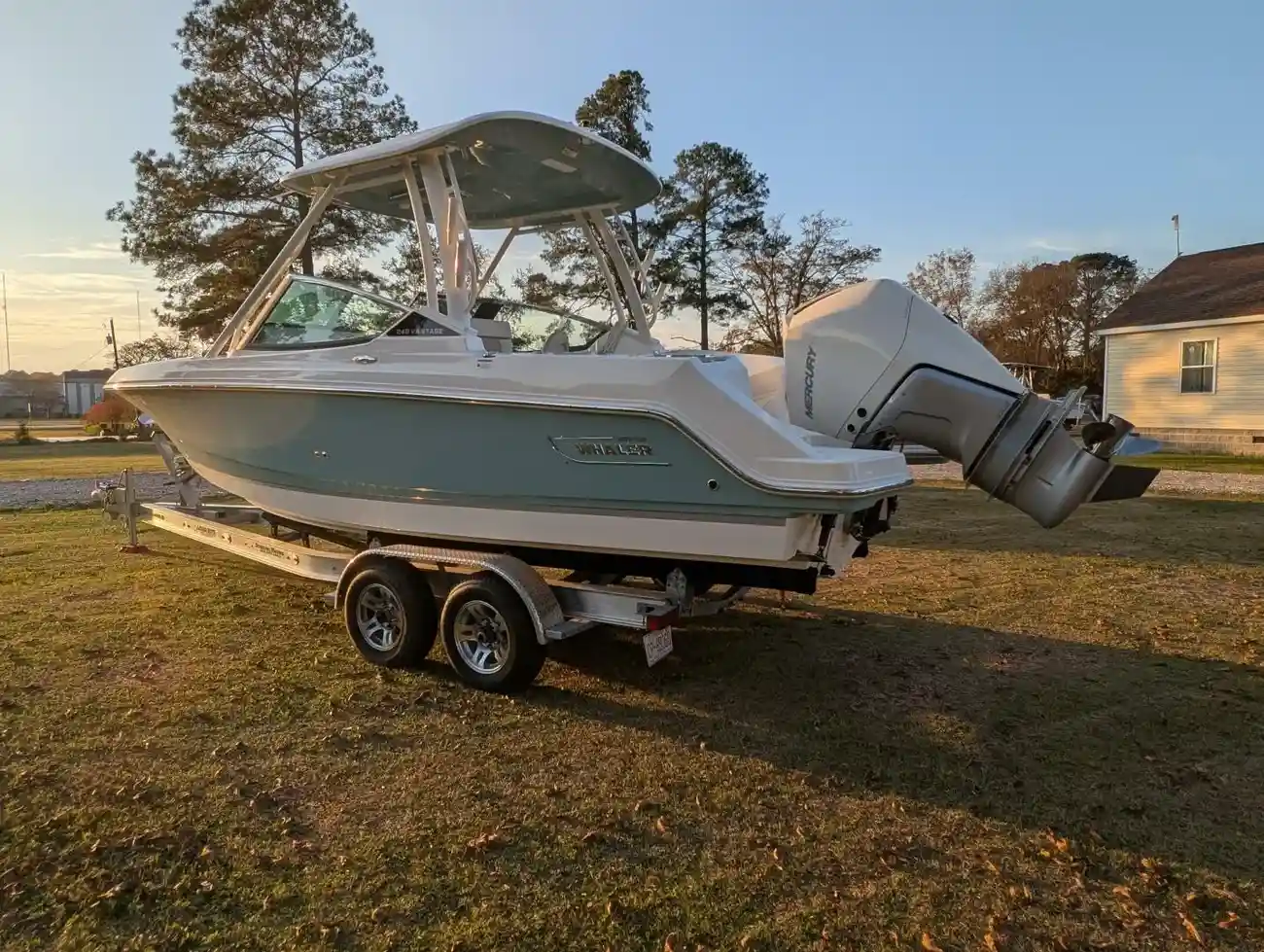 Thumbnail von Boston Whaler 240 Vantage Demo Pay