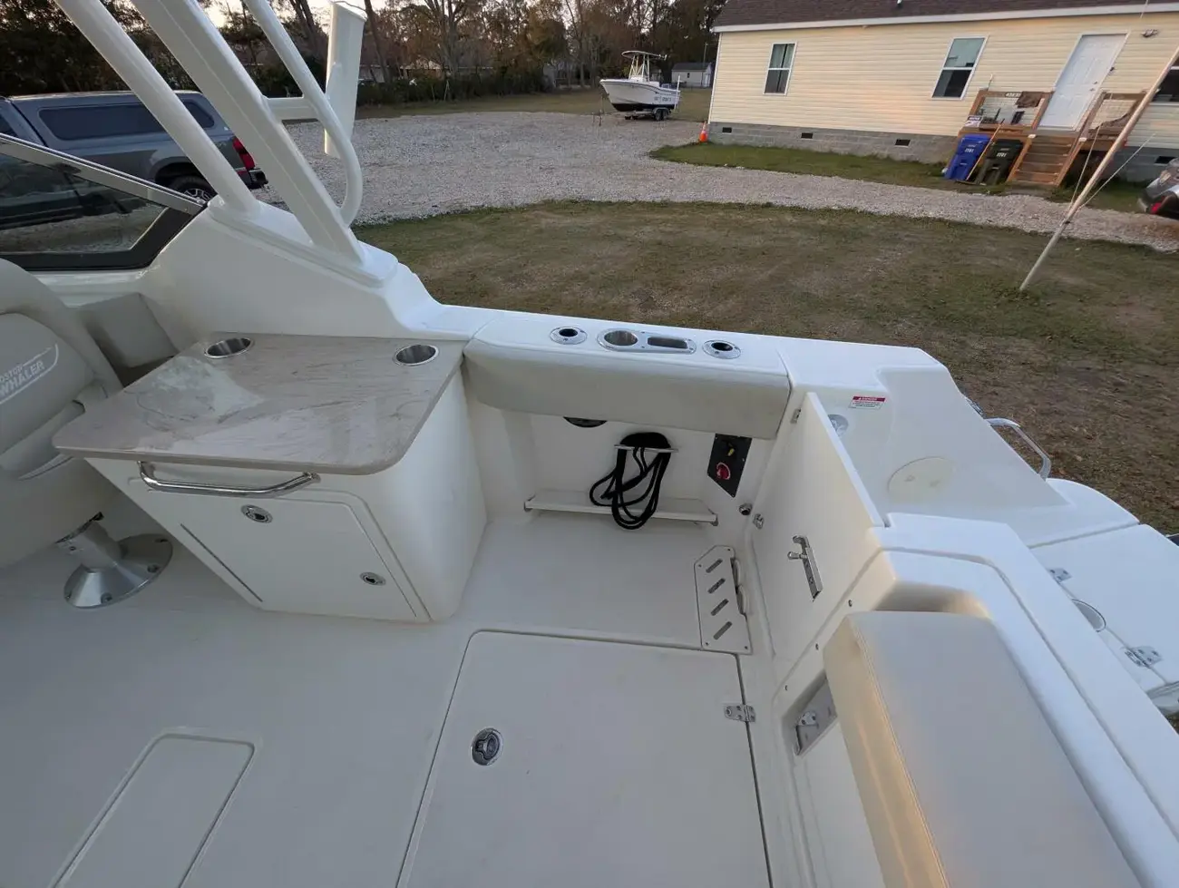 Thumbnail von Boston Whaler 240 Vantage Demo Pay