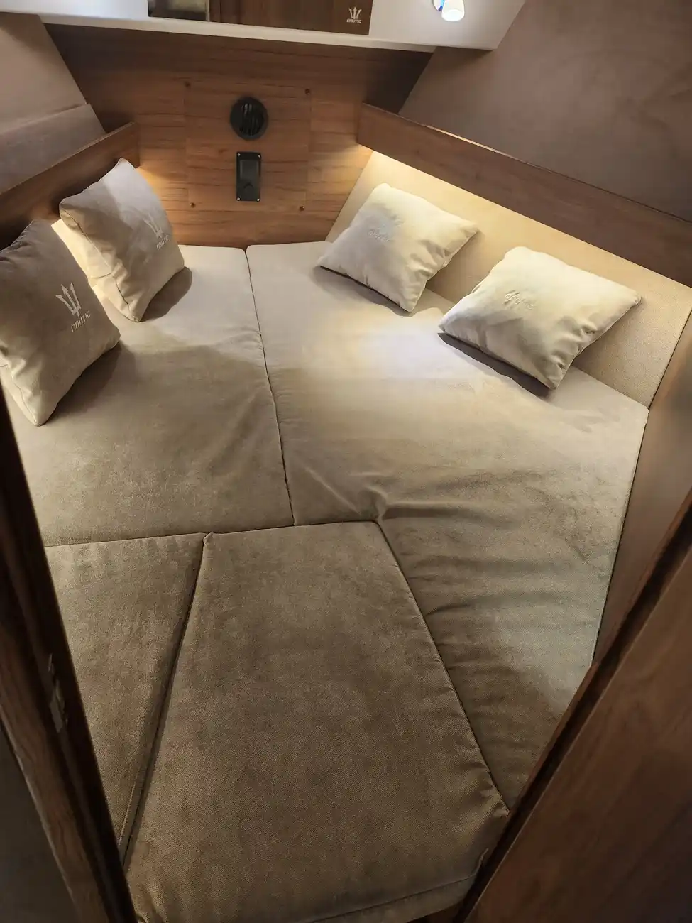 Thumbnail von Nautic Yachts 880