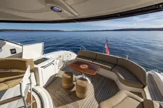 Thumbnail von シー レイ 330 サンダンサー  作業現場