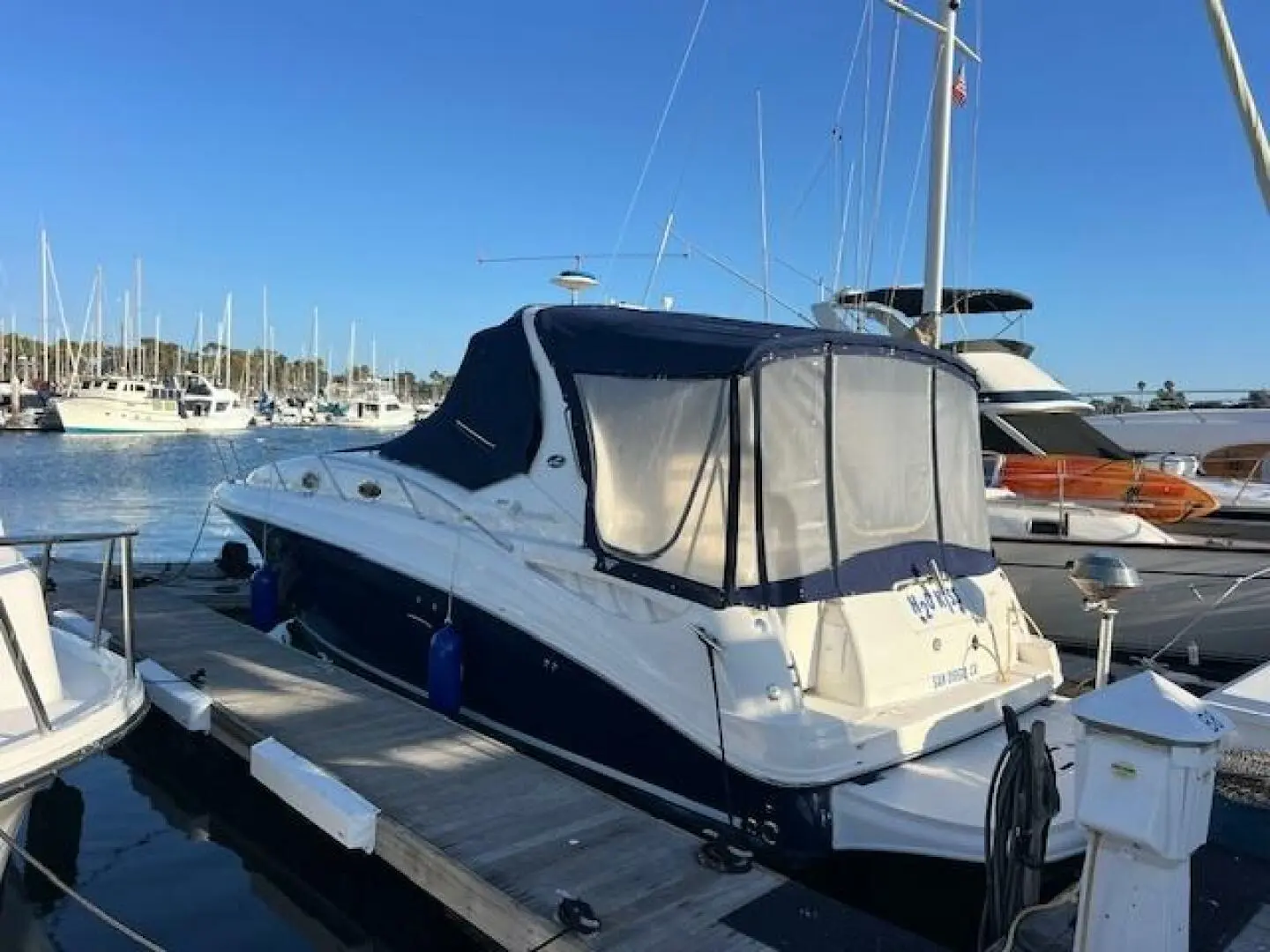 Sea Ray 320 Sundancer