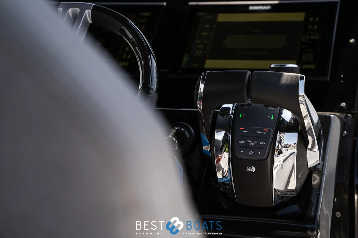 Thumbnail von Pirelli 35 Outboard