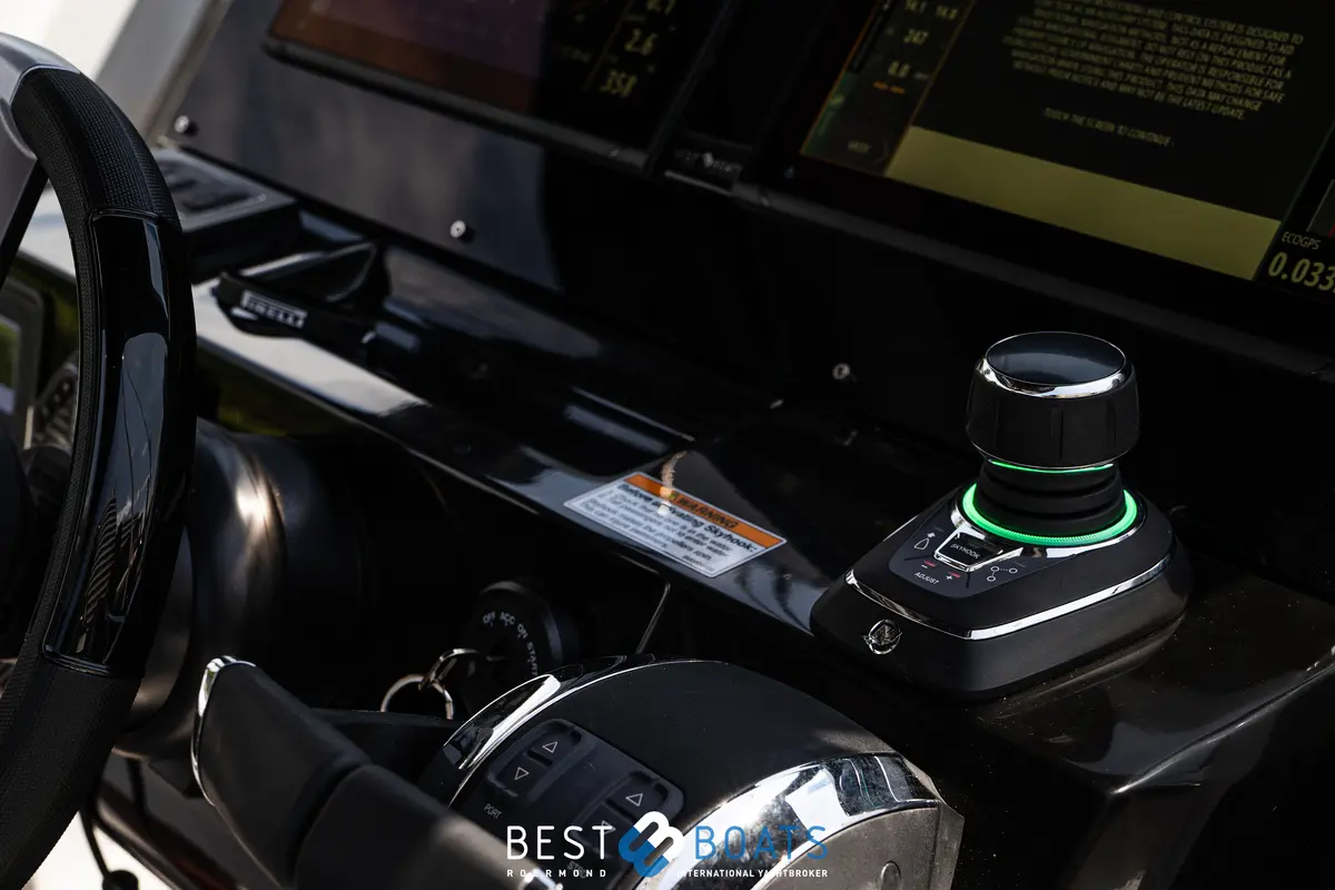 Thumbnail von Pirelli 35 Outboard