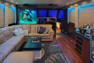 Thumbnail von Hatteras 61 Cockpit Motor Yacht