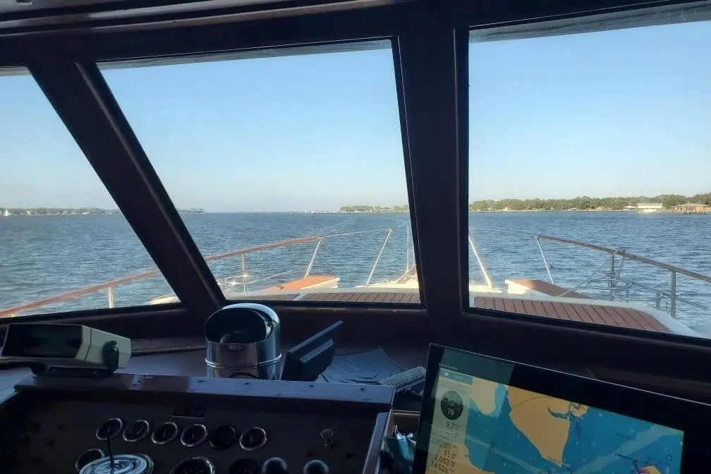 Thumbnail von Hatteras 61 Cockpit Motor Yacht
