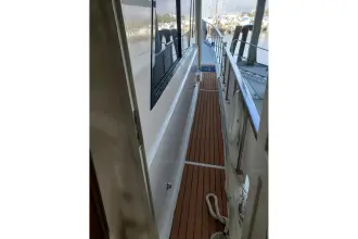 Thumbnail von Hatteras 61 Cockpit Motor Yacht