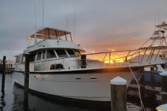 Thumbnail von Hatteras 61 Cockpit Motor Yacht