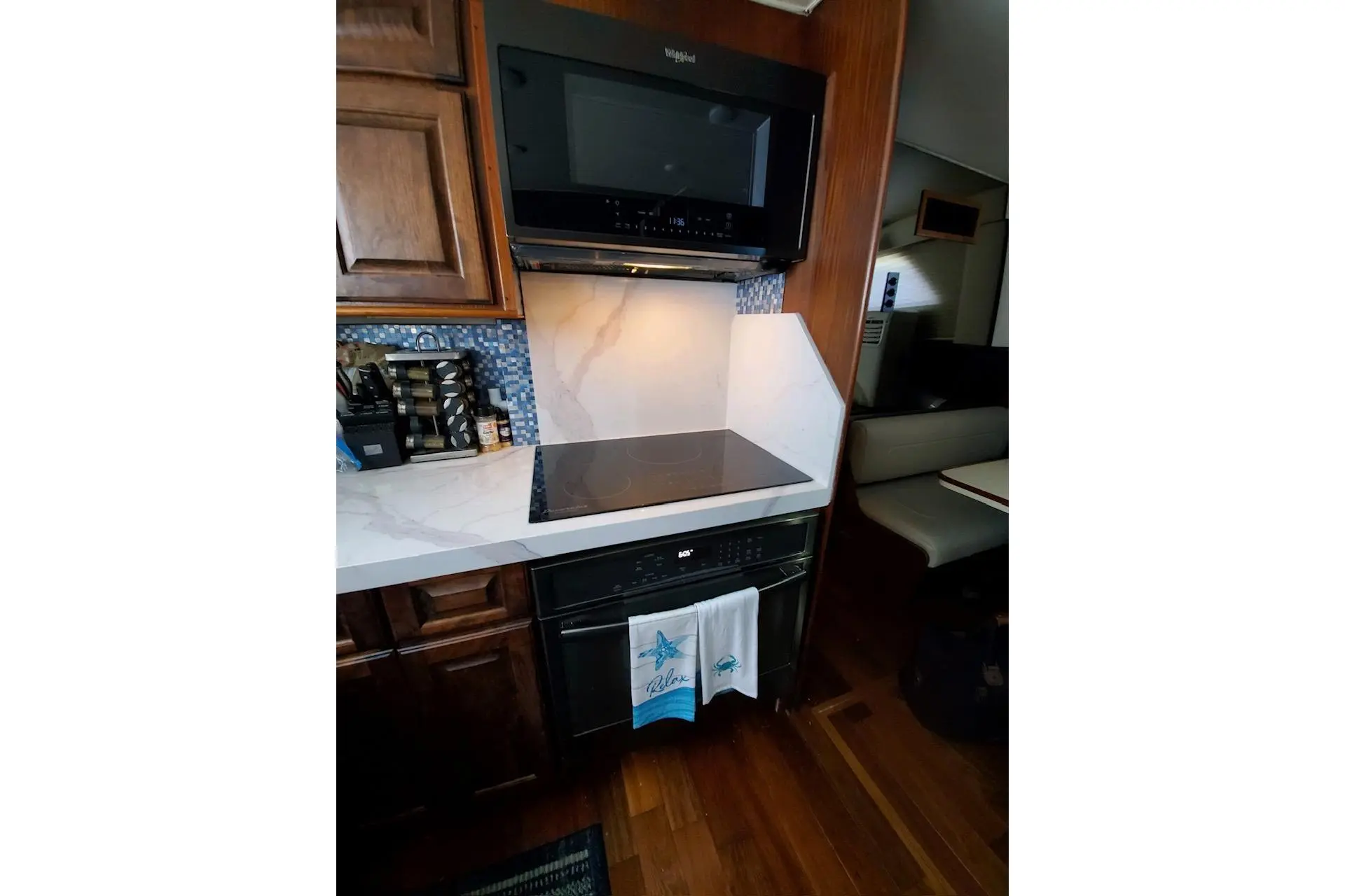 Thumbnail von Hatteras 61 Cockpit Motor Yacht