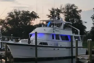Thumbnail von Hatteras 61 Cockpit Motor Yacht