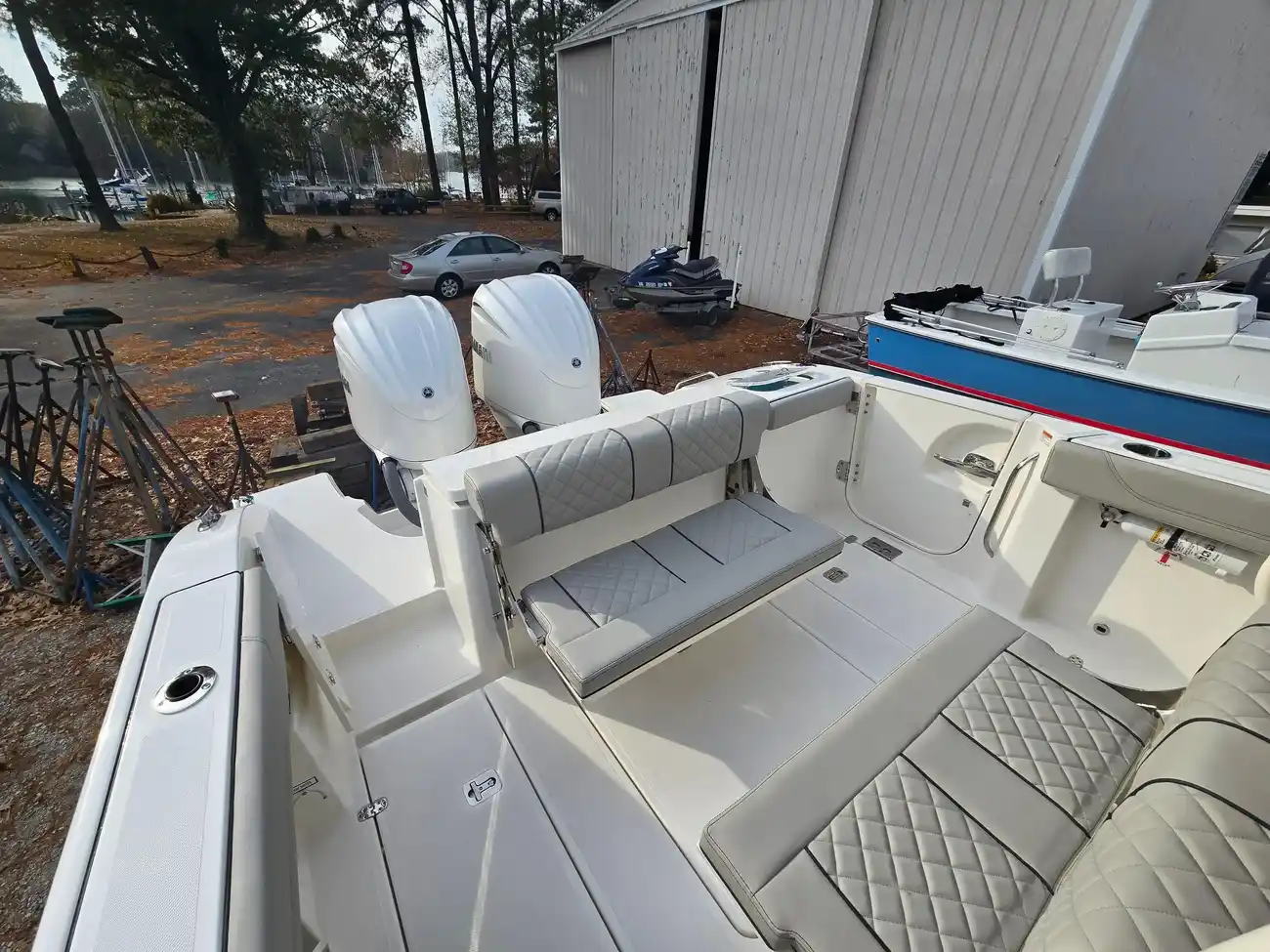 Thumbnail von Pursuit S 288