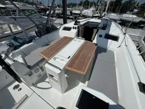 Thumbnail von Beneteau Oceanis 34.1