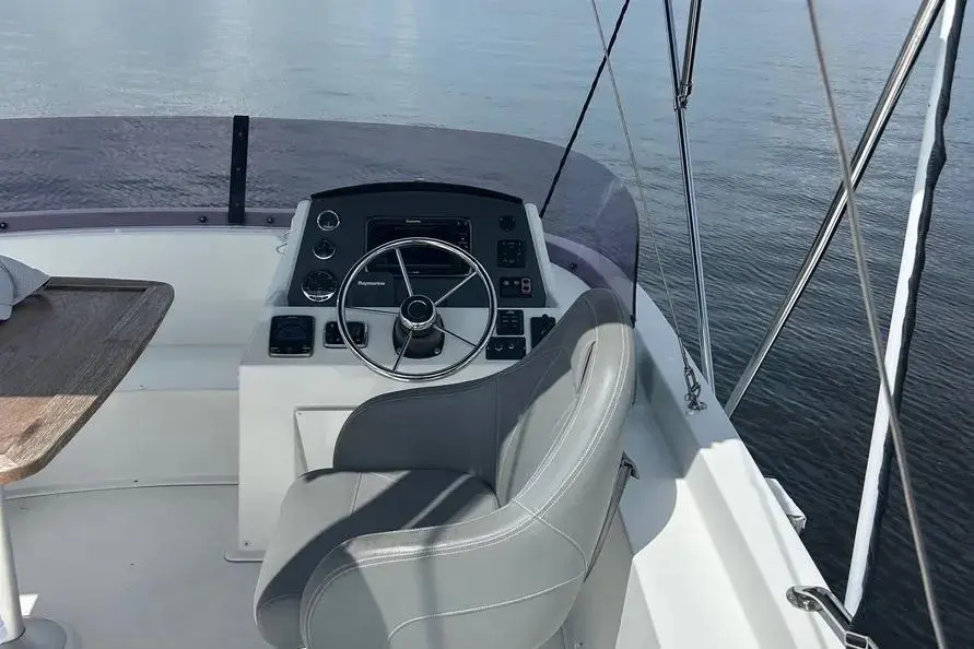 Thumbnail von Beneteau Swift Trawler 34