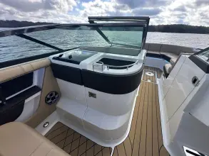 Thumbnail von Sea Ray SLX 310