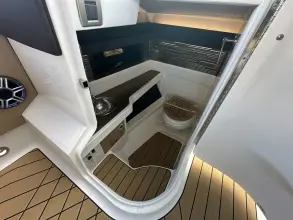 Thumbnail von Sea Ray SLX 310