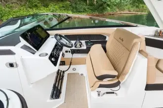 Thumbnail von Sea Ray SLX 310 z silnikiem zewnętrznym