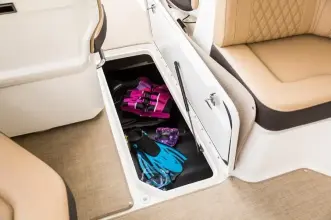 Thumbnail von Sea Ray SLX 310 z silnikiem zewnętrznym