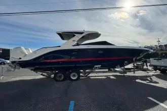 Thumbnail von Sea Ray SLX 310 z silnikiem zewnętrznym