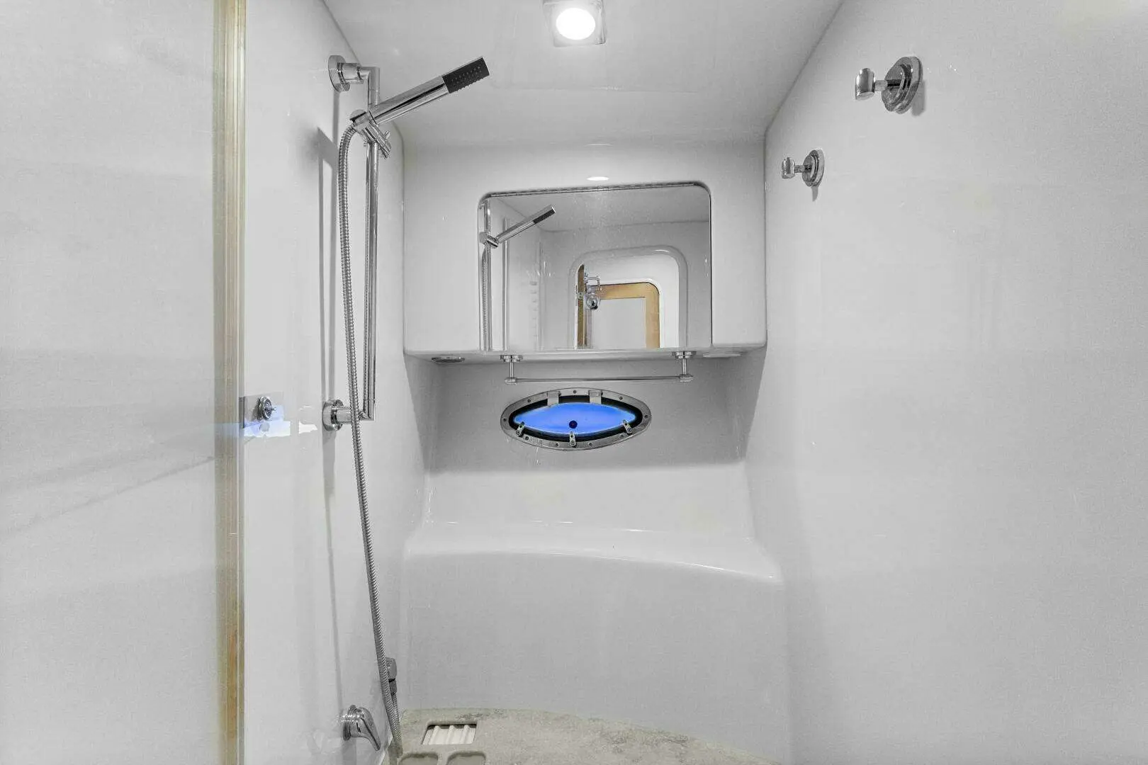 Thumbnail von Formula 45 Yacht Black Diamond