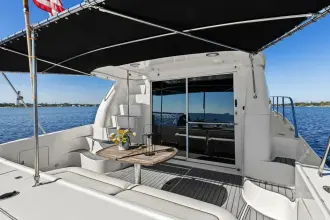 Thumbnail von Sea Ray 480 Sedan Bridge