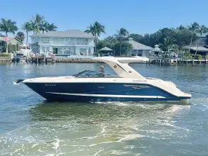 Thumbnail von Sea Ray SLX 310