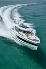 Thumbnail von Wellcraft Explorer 28