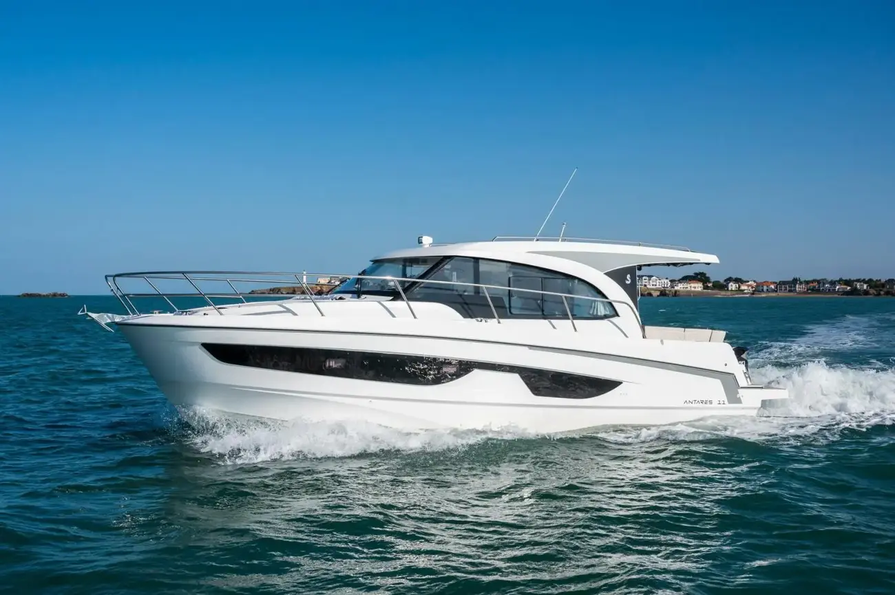 Beneteau Antares 11 DOSTĘPNY DO ZAMÓWIENIA