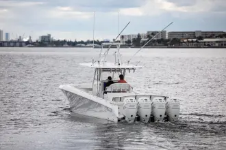 Thumbnail von バハマ 41 センターコンソール