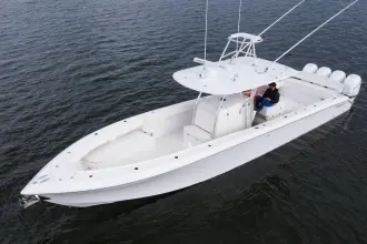 Thumbnail von バハマ 41 センターコンソール