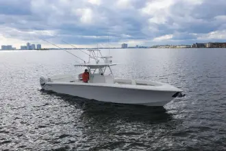 Thumbnail von バハマ 41 センターコンソール