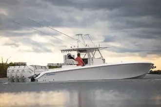 Thumbnail von バハマ 41 センターコンソール