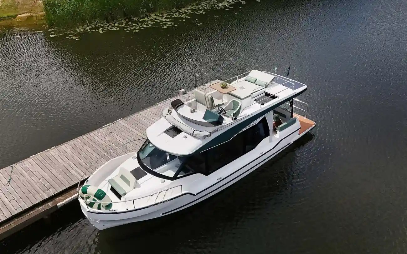 Balt Yacht SunCamper 36