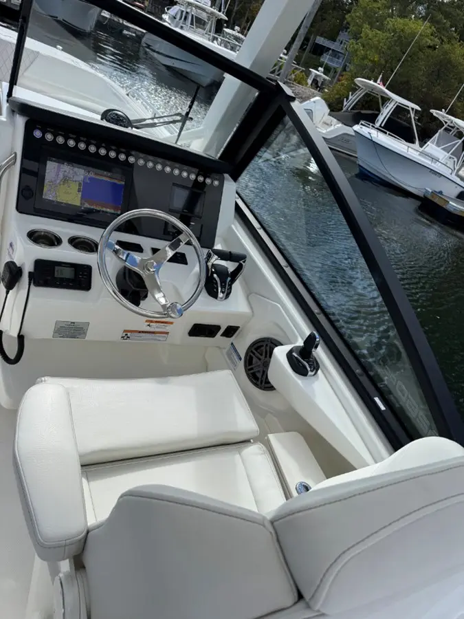 Thumbnail von World Cat 260 CC ALICAT