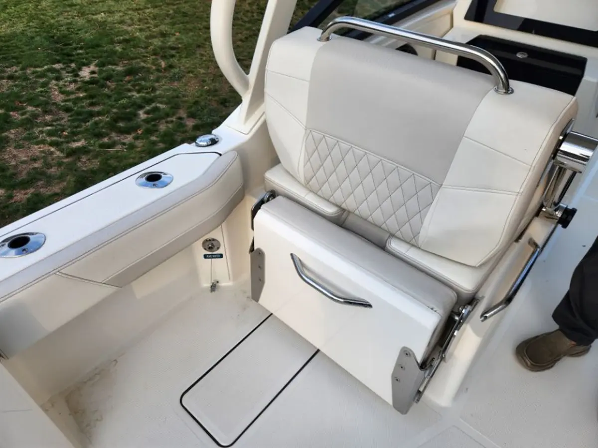 Thumbnail von World Cat 260 CC ALICAT