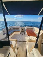 Thumbnail von Tiara Yachts 3100 Coronet