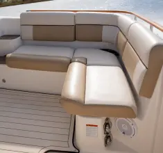 Thumbnail von Tiara Yachts 3100 Coronet