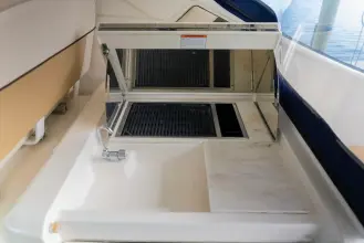 Thumbnail von Tiara Yachts 3100 Coronet