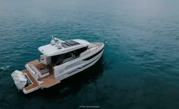 Thumbnail von Wellcraft Explorer 28