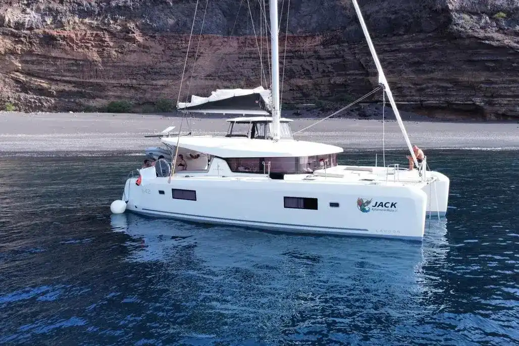 Thumbnail von Lagoon 42 JACK