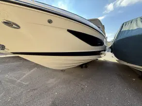 Thumbnail von Sea Ray SLX 350