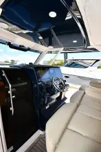 Thumbnail von Pursuit S 408