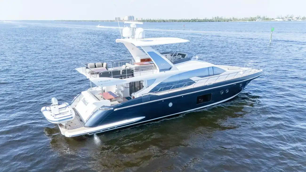 Thumbnail von Azimut 66 Amici