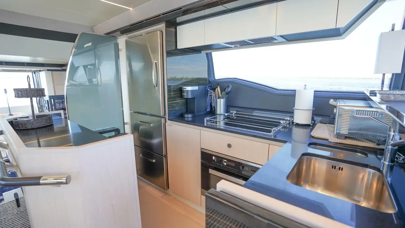 Thumbnail von Azimut 66 Amici