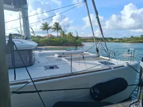 Thumbnail von Лагуна 450 F