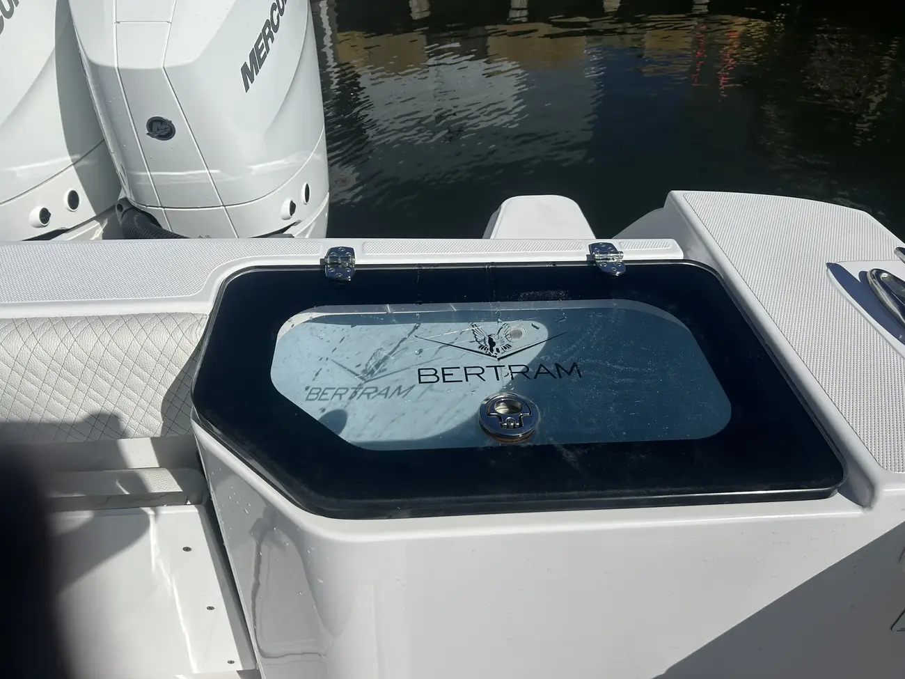 Thumbnail von Bertram 34 CC