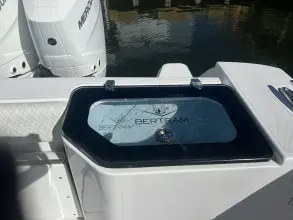 Thumbnail von Bertram 34 CC