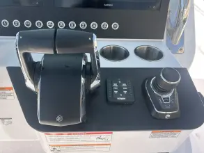 Thumbnail von Bertram 34 CC