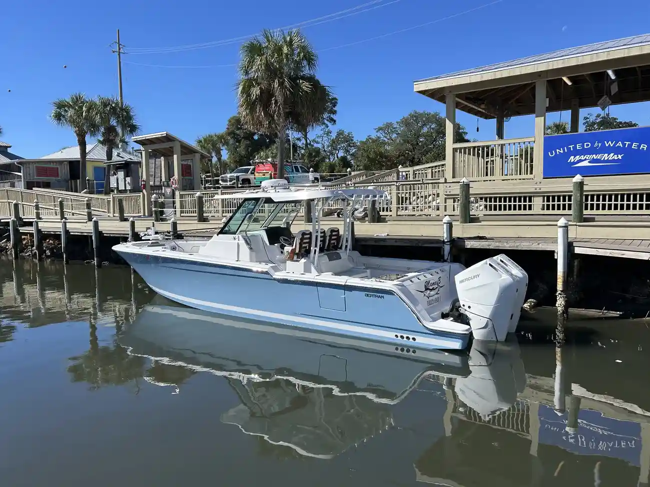 Thumbnail von Bertram 34 CC