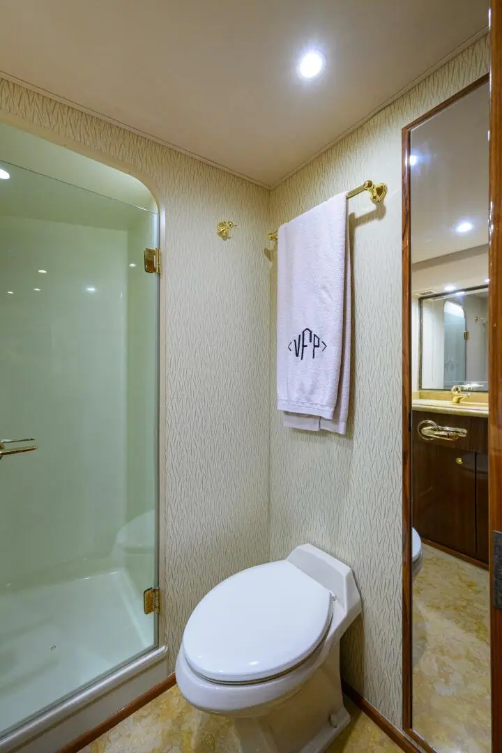 Thumbnail von Viking 64 Convertible 1/2 BARREL