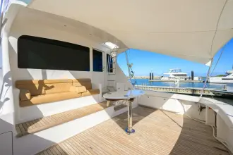 Thumbnail von Viking 64 Convertible 1/2 BARREL