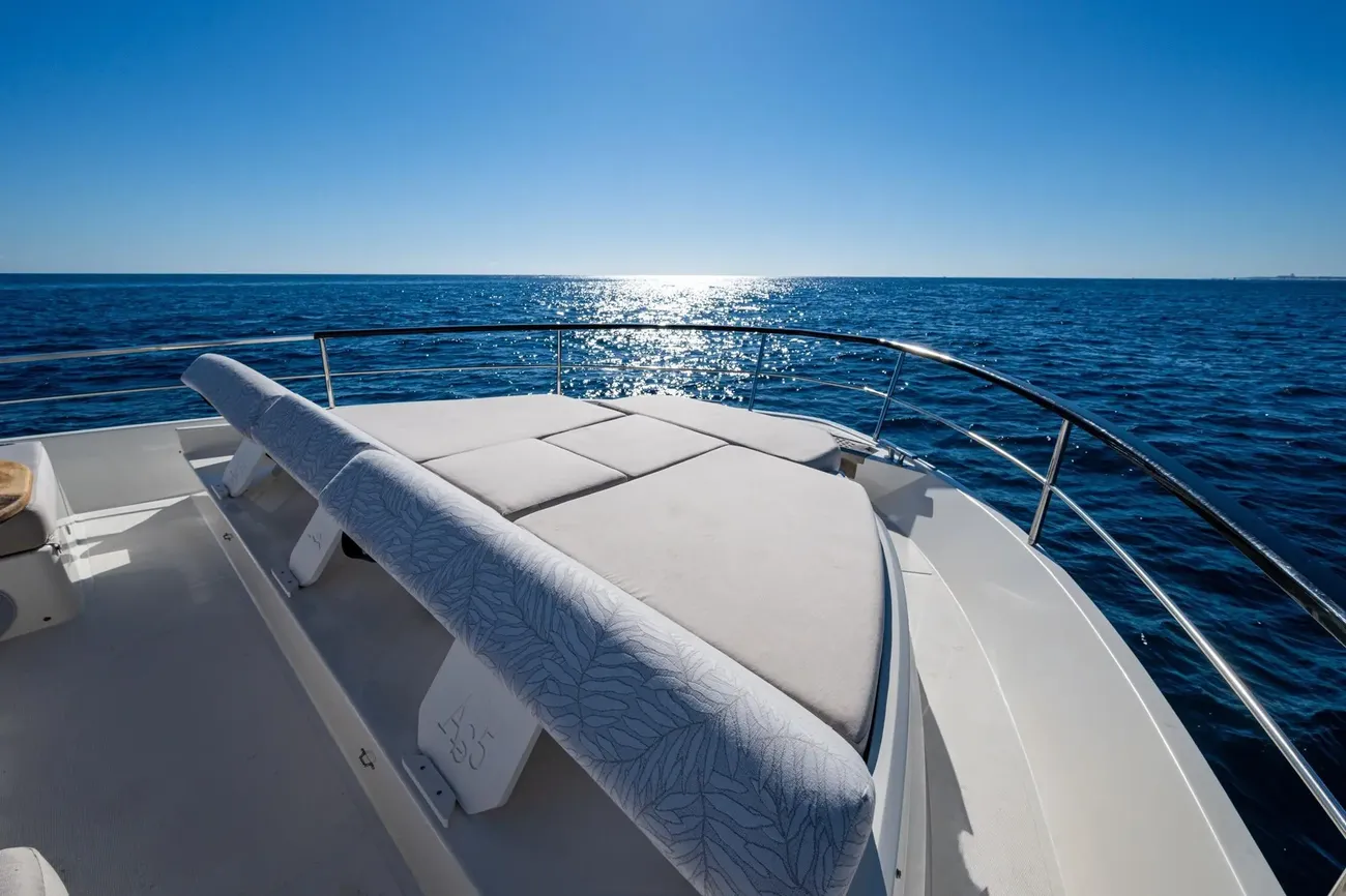 Thumbnail von Astondoa As5 Alamar